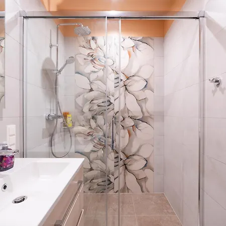 Location 1-bedroom *