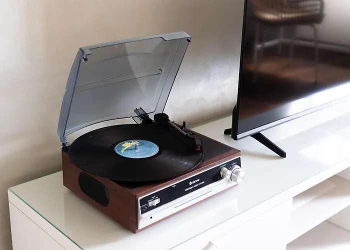 Location 1-bedroom Apartment *