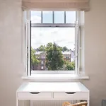 Location 1-bedroom Apartment *