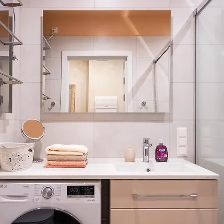 Location 1-bedroom